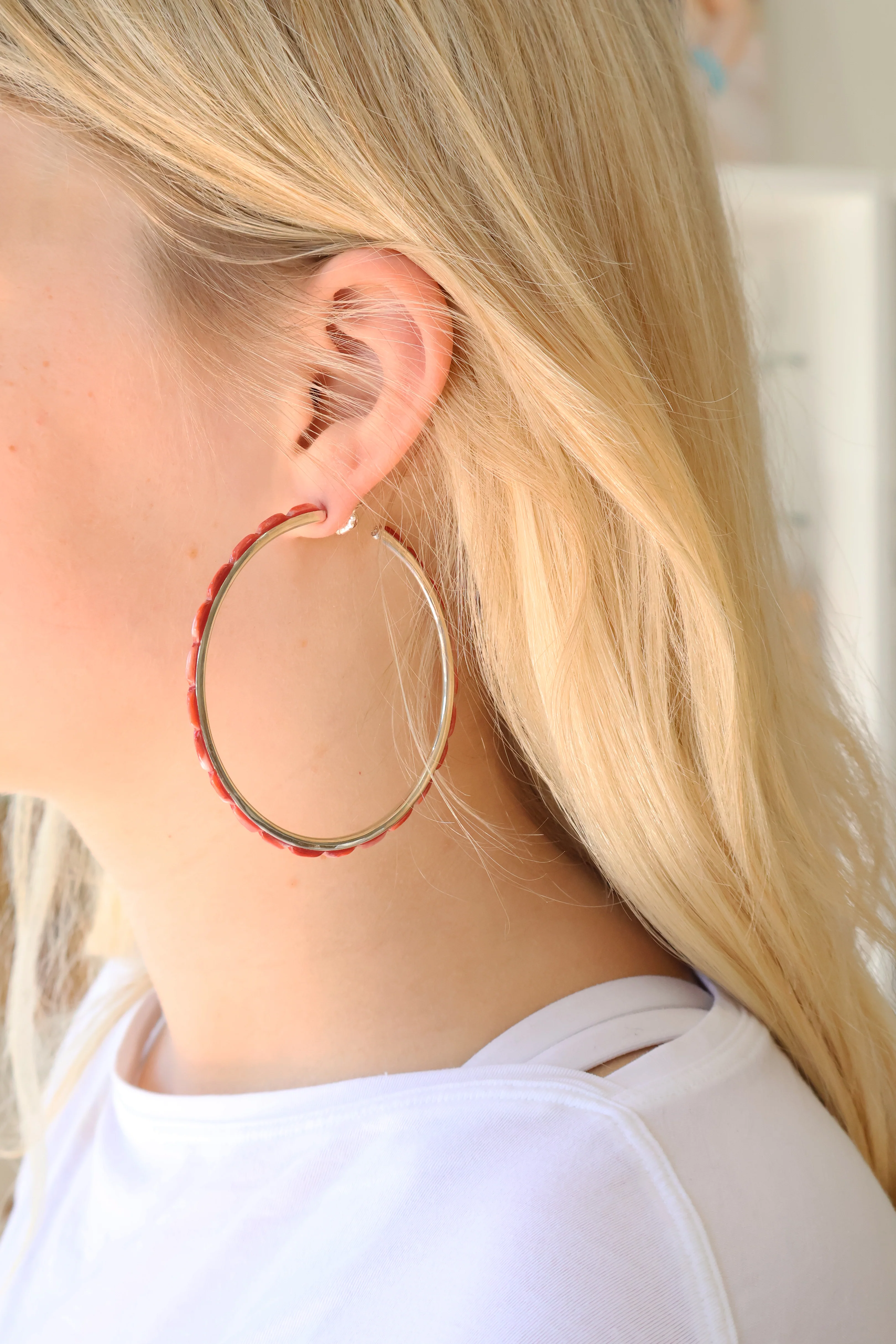 3"  Red Spiny Oyster Hoops - Image 3