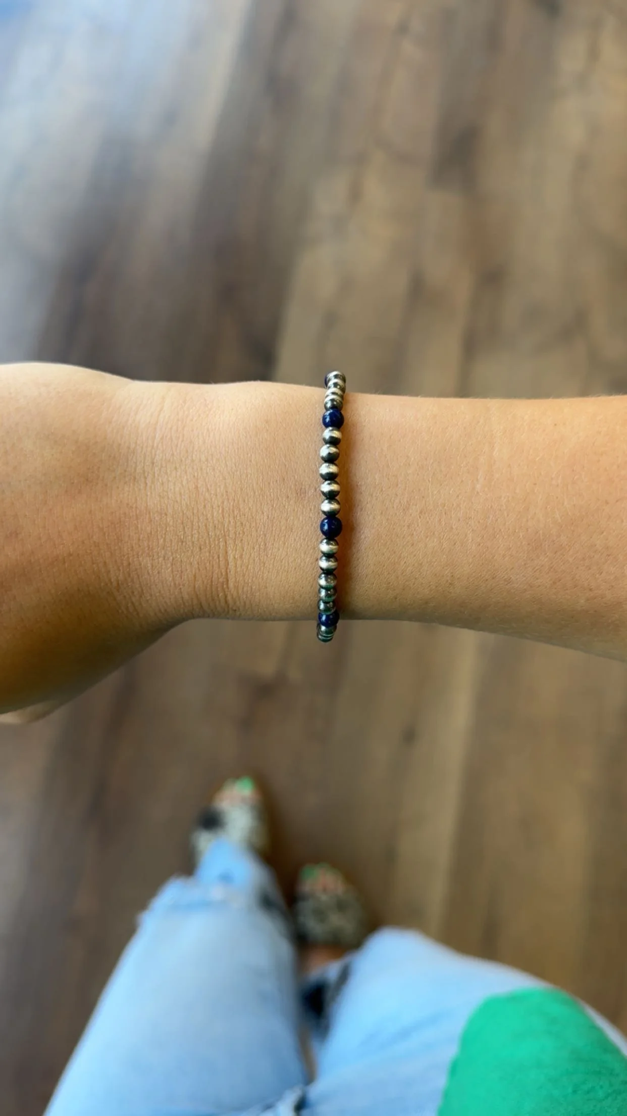 4mm Navajo Pearl Stretch Bracelet - Lapis - Image 2