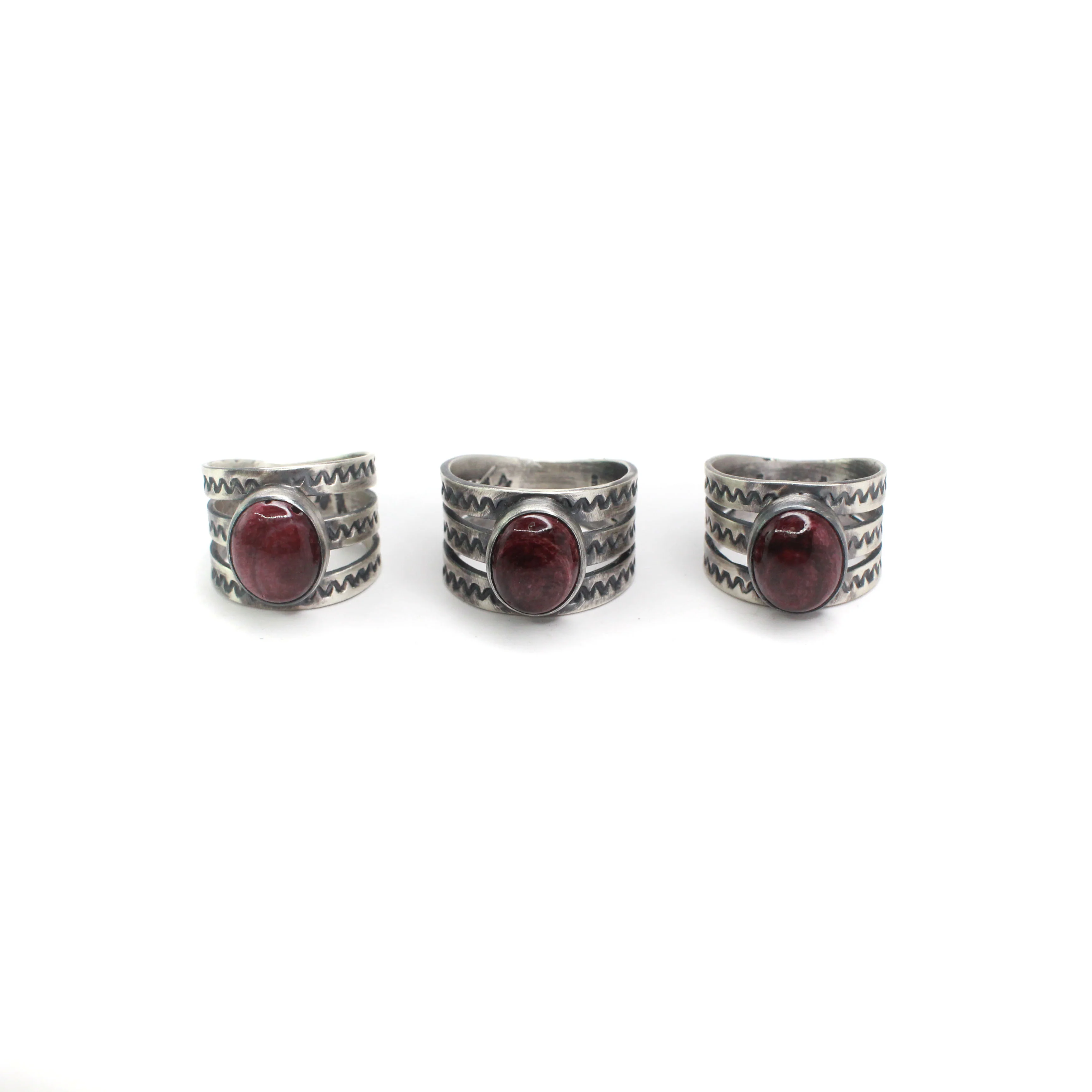 The Scarlett - Purple Spiny Oyster